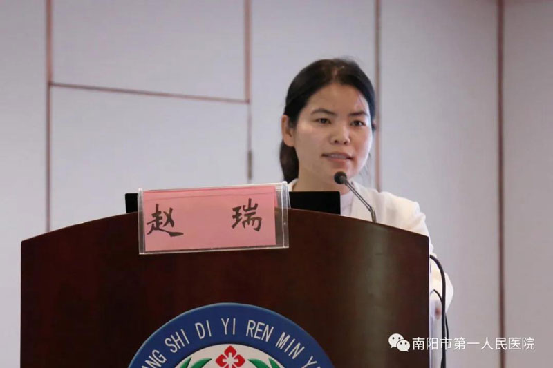 護理部副主任趙瑞.jpg