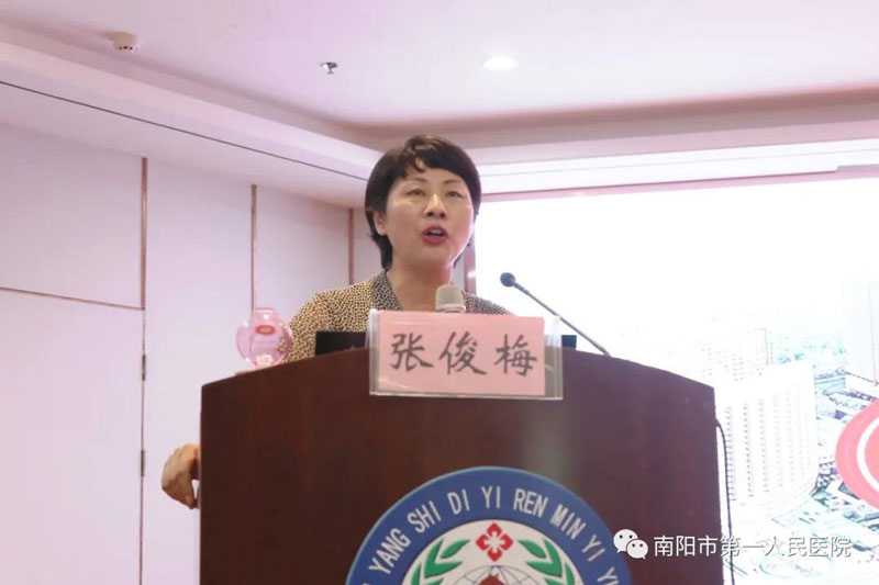 護理部副主任張俊梅.jpg